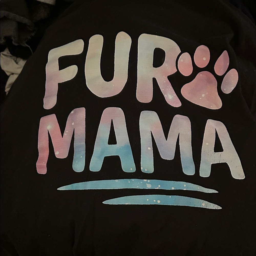 Fur Mama Graphic Tee